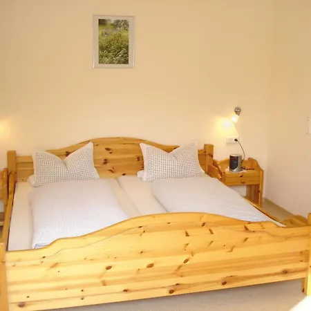 Zum Hohen Lohr Penzion 3*