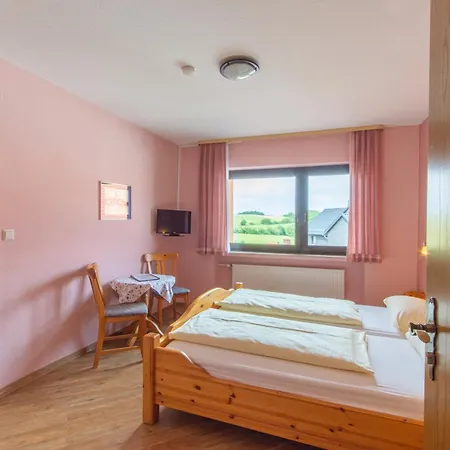 Guest house Zum Hohen Lohr 3*