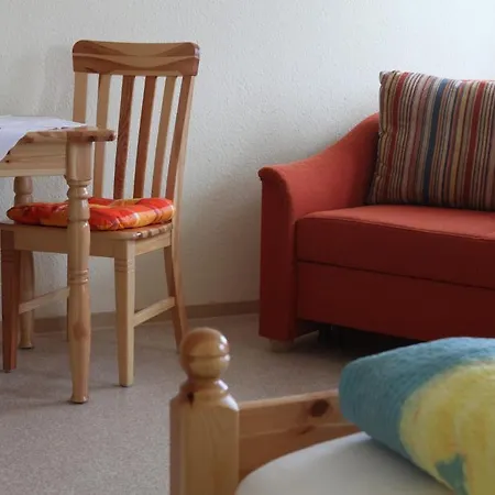 Zum Hohen Lohr Guest house